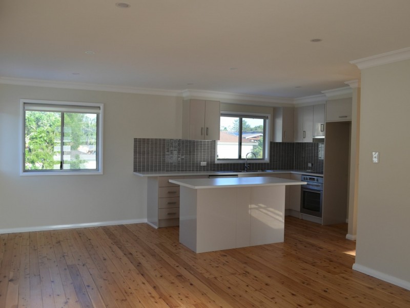 23a Kerry Crescent, Berkeley Vale NSW 2261