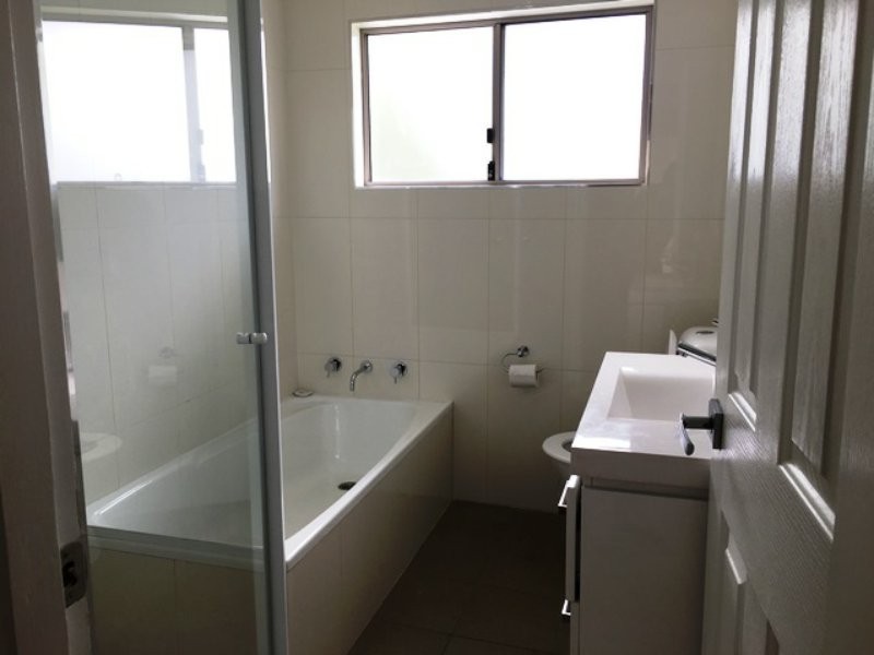 23a Kerry Crescent, Berkeley Vale NSW 2261