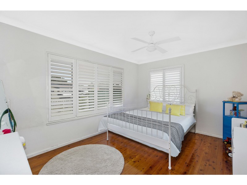 2 Cunningham Road, Killarney Vale NSW 2261