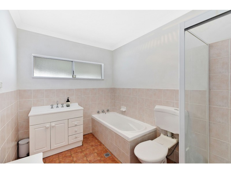 2 Cunningham Road, Killarney Vale NSW 2261