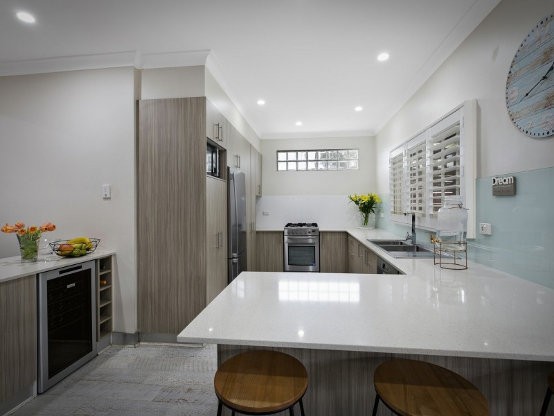 3 Emerald Place, Berkeley Vale NSW 2261