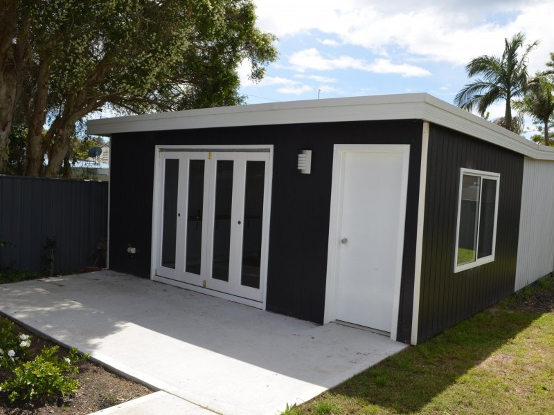 11a Mackay Drive, Tumbi Umbi NSW 2261