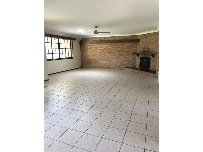 2/49 Thelma Street, Toowoon Bay NSW 2261