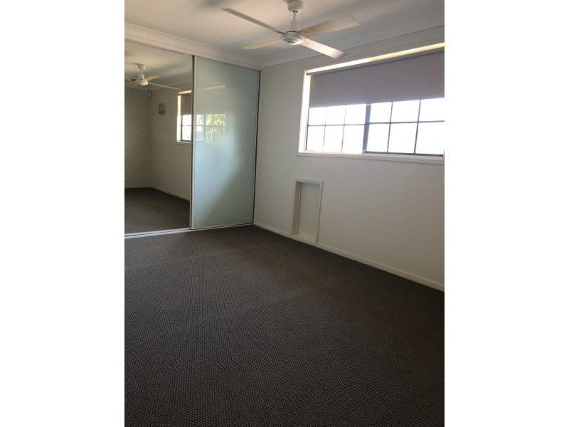 2/49 Thelma Street, Toowoon Bay NSW 2261