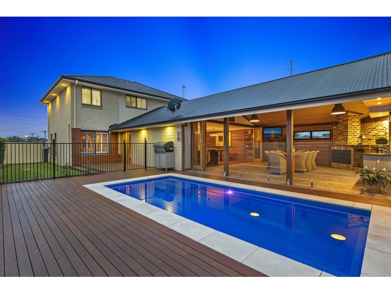 11 Star Street, Killarney Vale NSW 2261