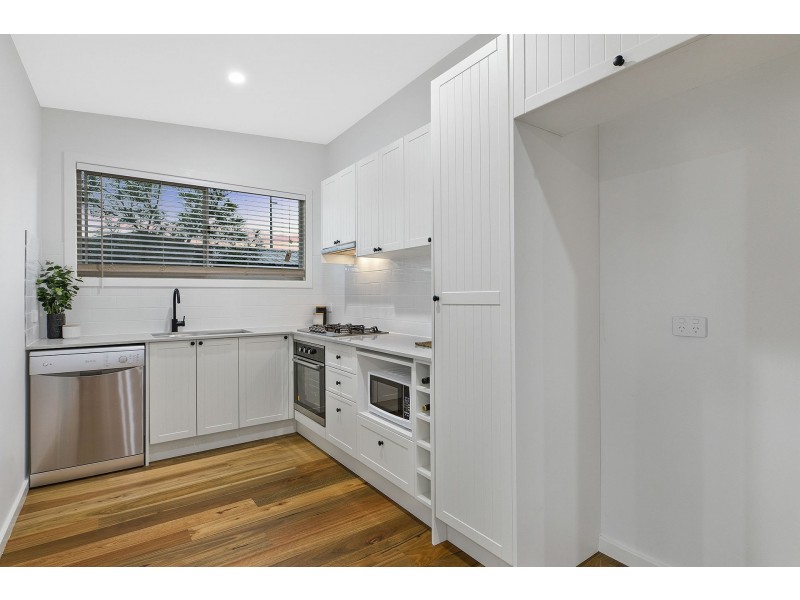 88 Brooke Avenue, Killarney Vale NSW 2261