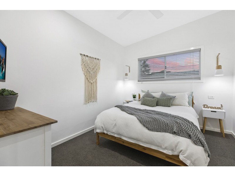 88 Brooke Avenue, Killarney Vale NSW 2261