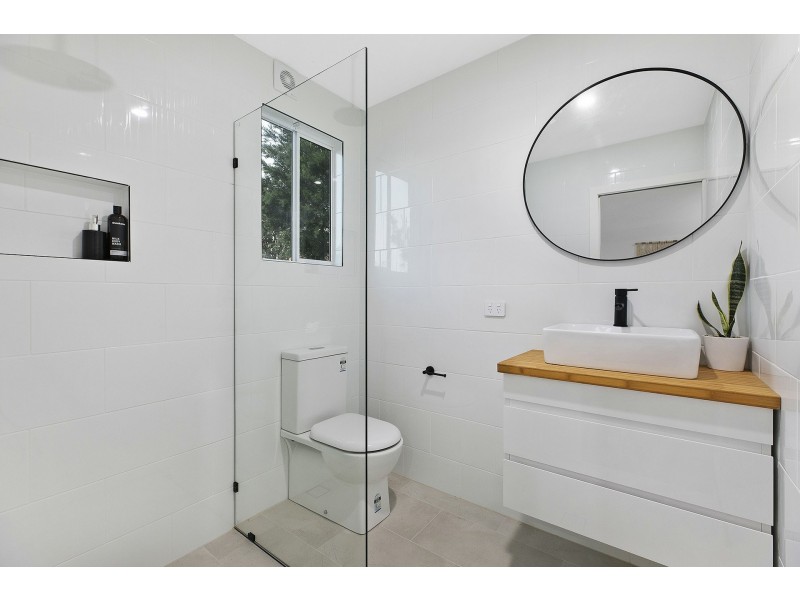 88 Brooke Avenue, Killarney Vale NSW 2261