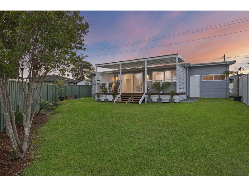 88 Brooke Avenue, Killarney Vale NSW 2261