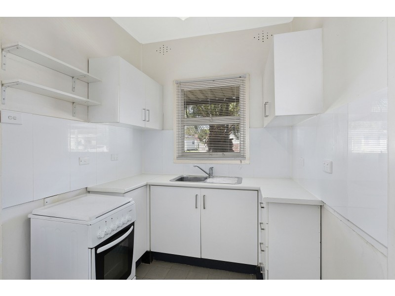 41 Hume Boulevard, Killarney Vale NSW 2261