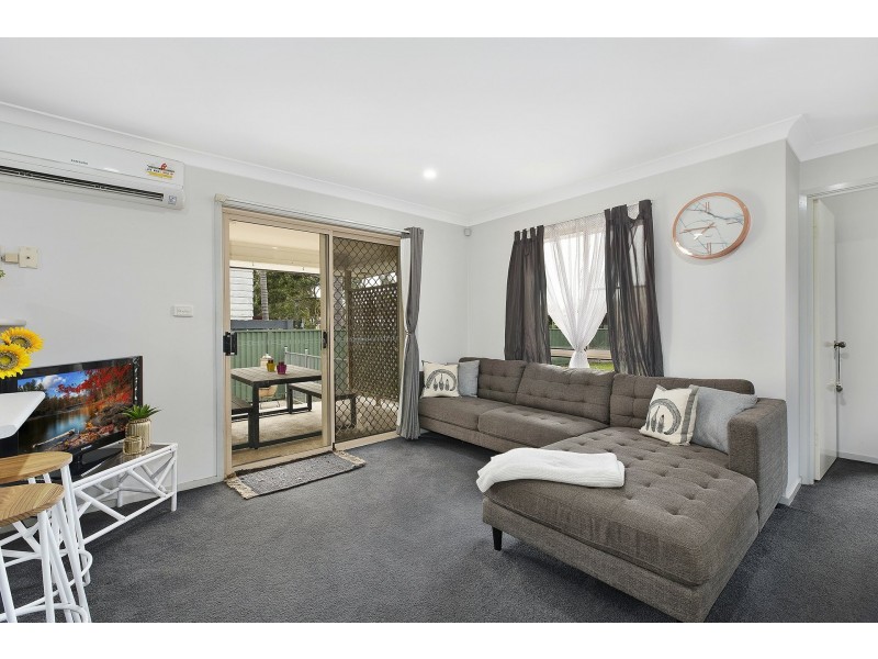 17 Montah Ave, Berkeley Vale NSW 2261