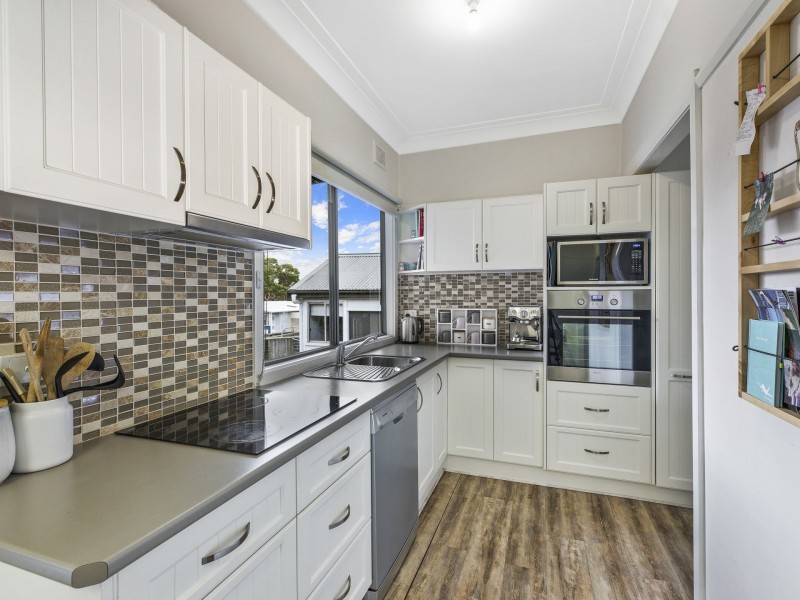 13 Wyong Road, Tumbi Umbi NSW 2261