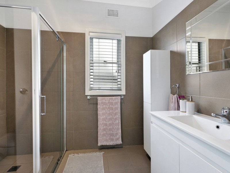 13 Wyong Road, Tumbi Umbi NSW 2261