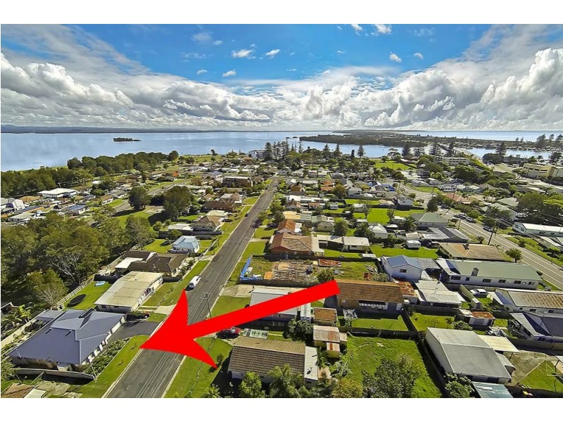 21 McGirr Avenue, The Entrance NSW 2261