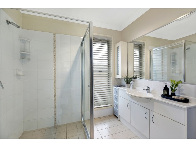 21 McGirr Avenue, The Entrance NSW 2261