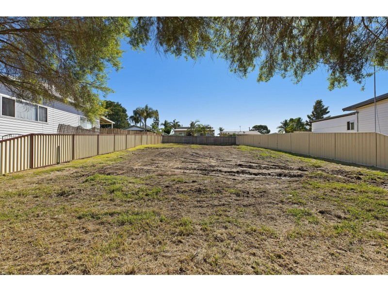 13 Brooke Avenue, Killarney Vale NSW 2261