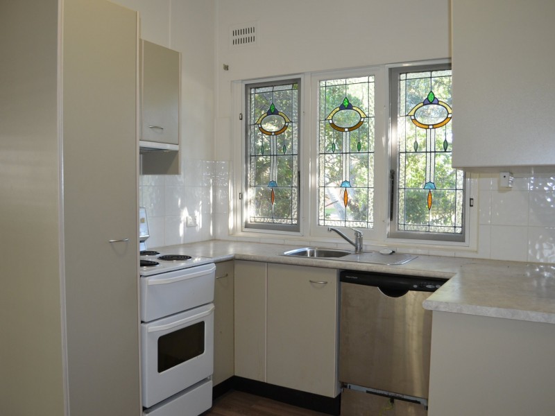 63 Lakedge Ave, Berkeley Vale NSW 2261