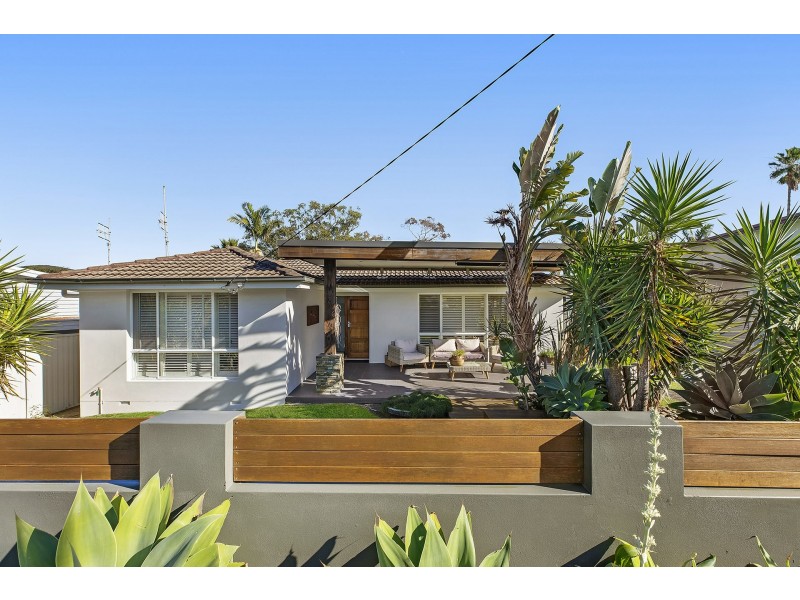 21 George Hely Cresent, Killarney Vale NSW 2261