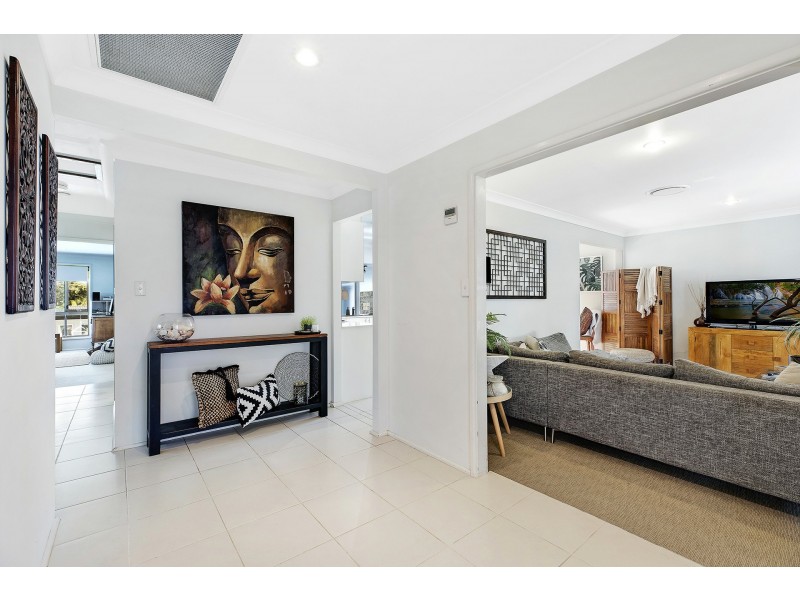 21 George Hely Cresent, Killarney Vale NSW 2261