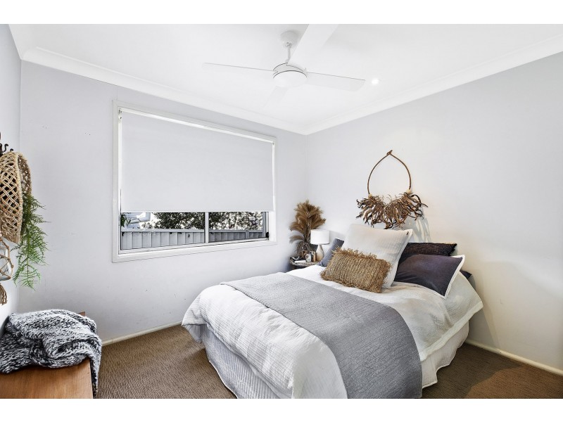 21 George Hely Cresent, Killarney Vale NSW 2261