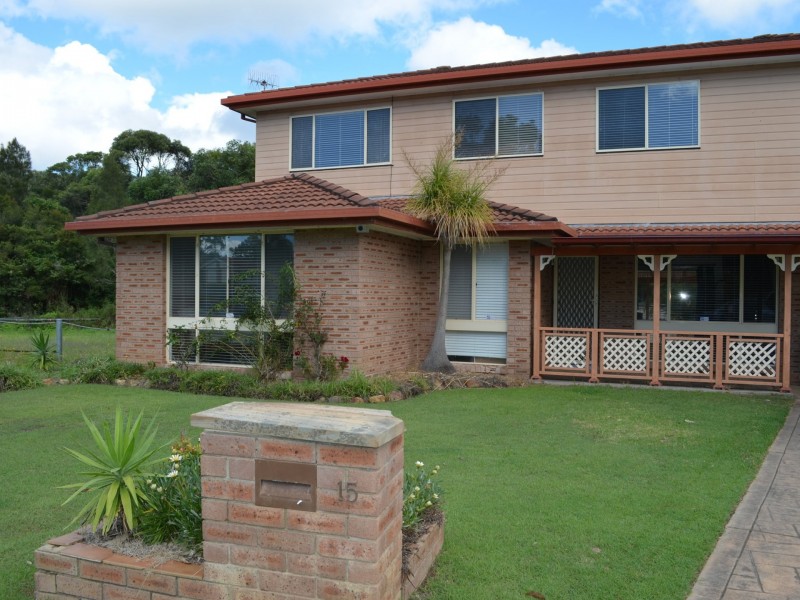 15 Vaughan Close, Killarney Vale NSW 2261