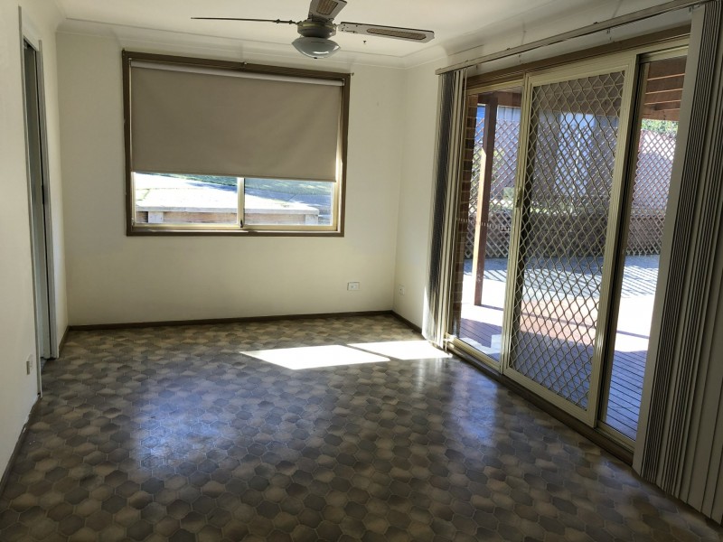 12 The Avenue, Tumbi Umbi NSW 2261