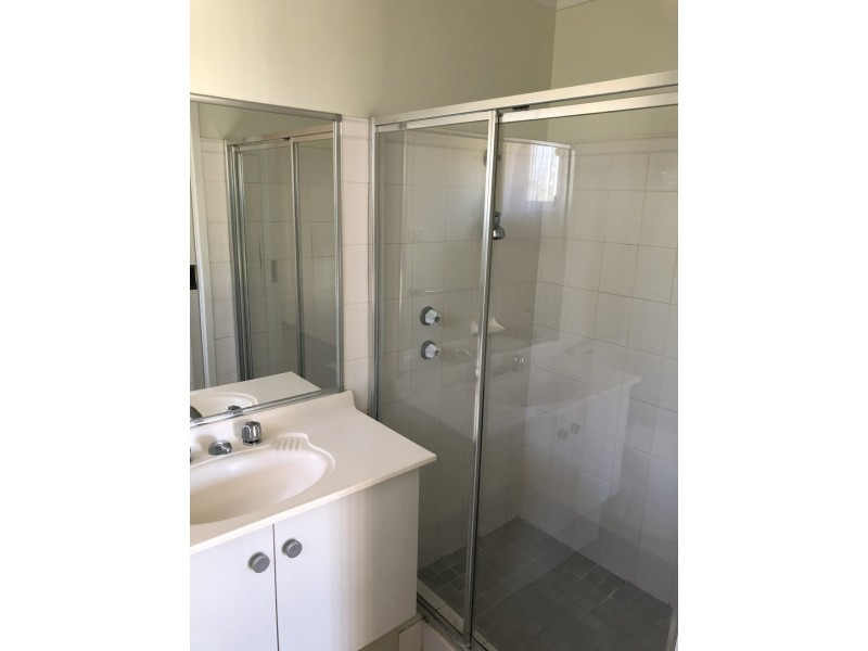 12 The Avenue, Tumbi Umbi NSW 2261