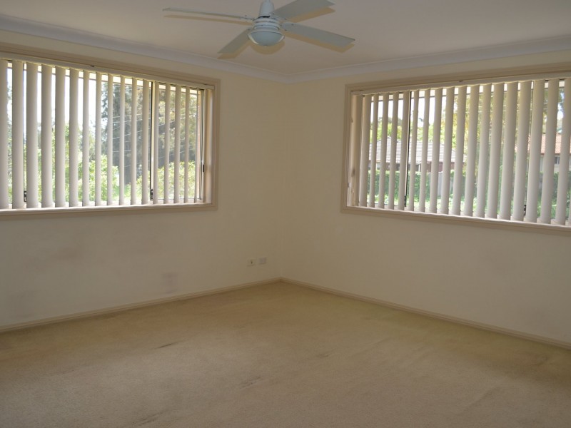 8 Rotherham Street, Bateau Bay NSW 2261