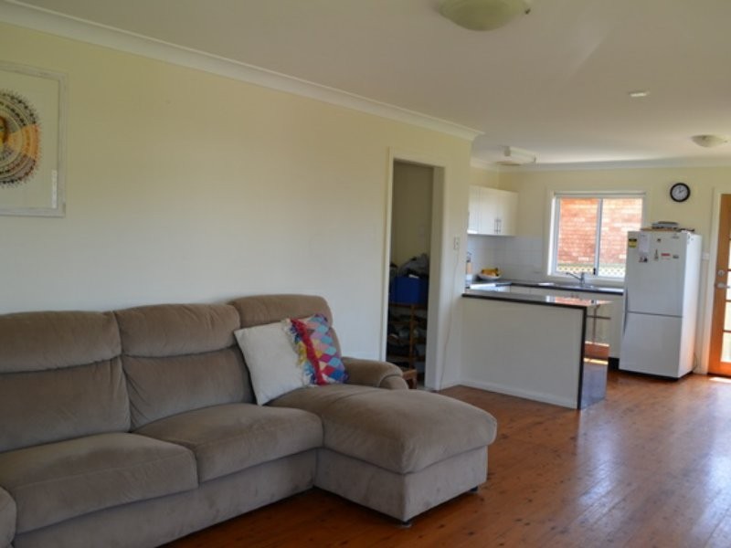 20 Yimbala Street, Killarney Vale NSW 2261