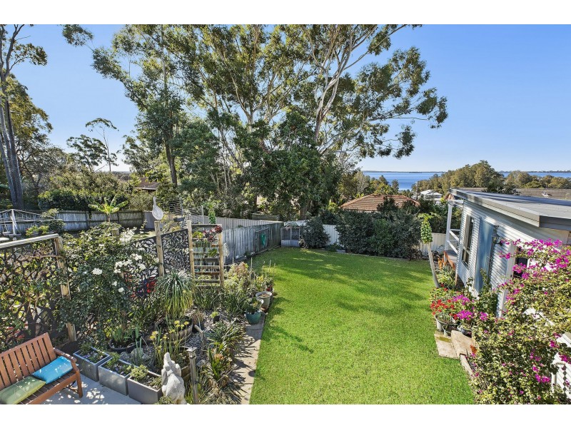 3 Kenmare Avenue, Berkeley Vale NSW 2261