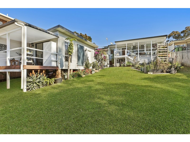 3 Kenmare Avenue, Berkeley Vale NSW 2261