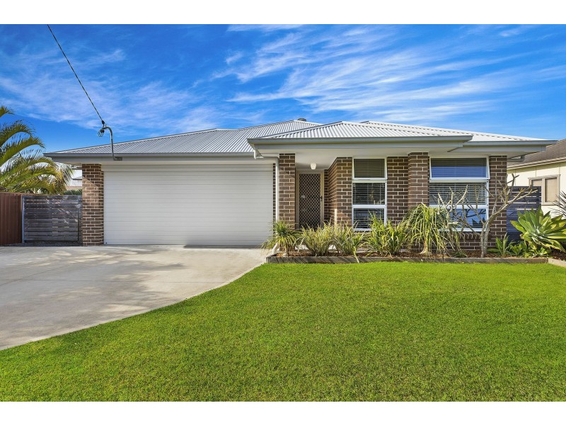 2A McGirr Avenue, The Entrance NSW 2261