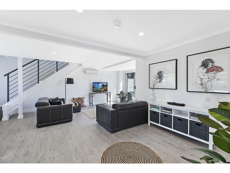 27 Adelaide Street, Tumbi Umbi NSW 2261