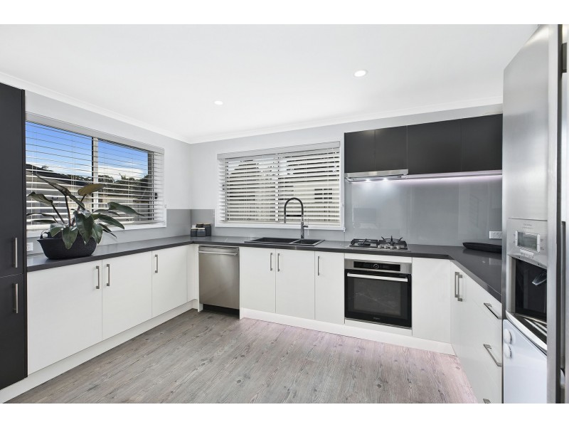27 Adelaide Street, Tumbi Umbi NSW 2261