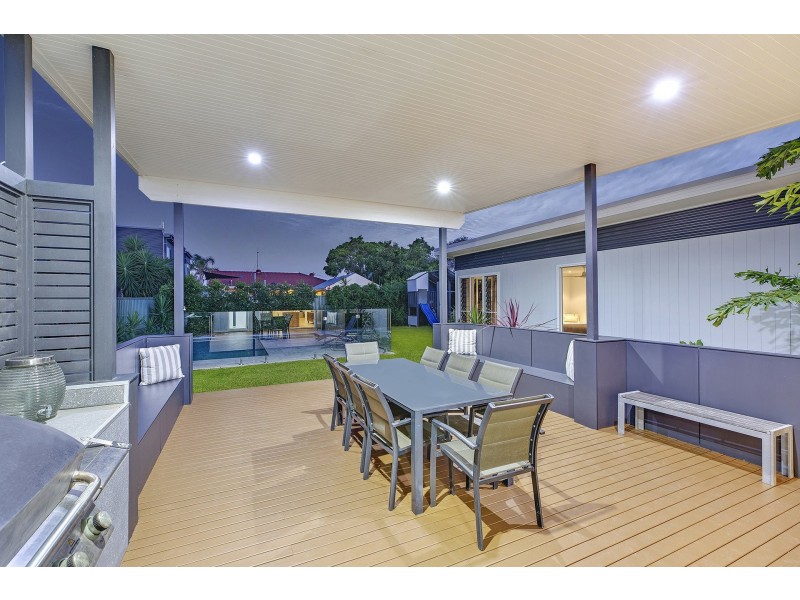 26 Hume Boulevard, Killarney Vale NSW 2261