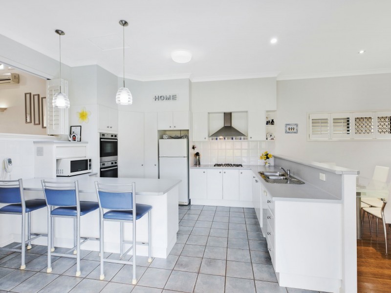 8 Tesoriero Tce, Tumbi Umbi NSW 2261