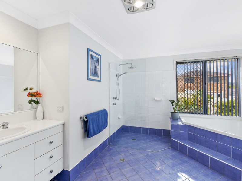 8 Tesoriero Tce, Tumbi Umbi NSW 2261