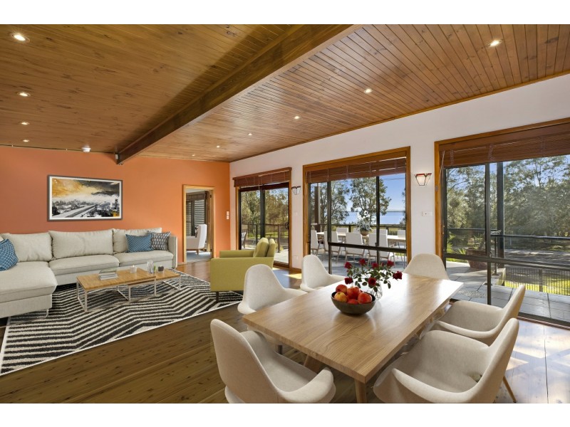 7 Lucinda Ave, Killarney Vale NSW 2261