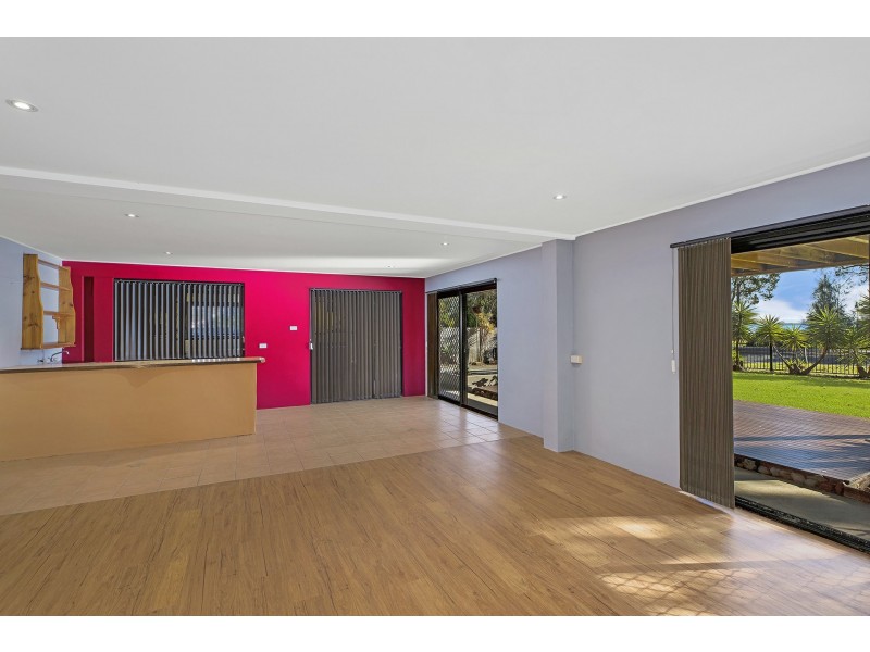 7 Lucinda Ave, Killarney Vale NSW 2261