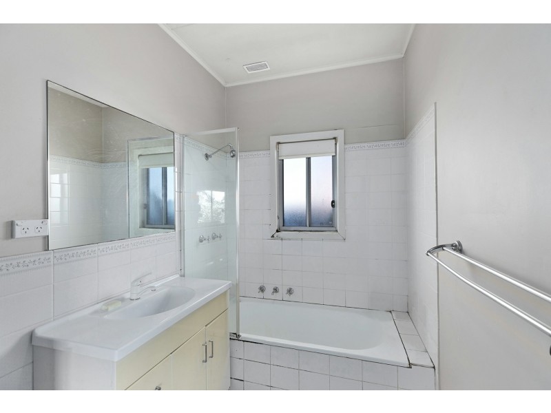 68 Tasman Avenue, Killarney Vale NSW 2261