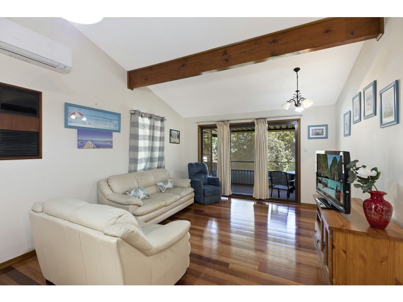 5 Ronda Close, Berkeley Vale NSW 2261