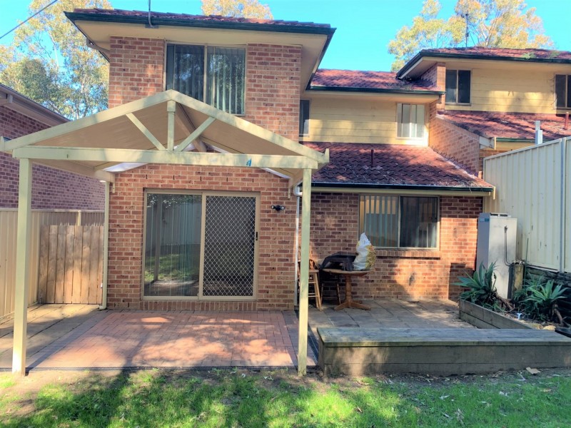 2/53 Tonkiss St, Tuggerah NSW 2259