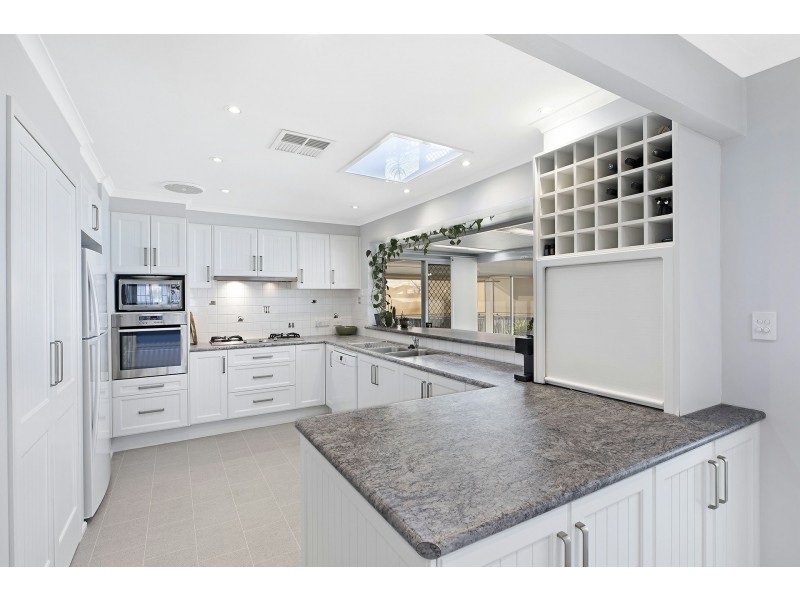 3 George Hely Crescent, Killarney Vale NSW 2261