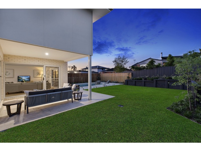 7 Yimbala Street, Killarney Vale NSW 2261