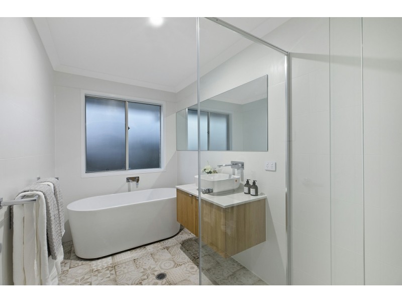 7 Yimbala Street, Killarney Vale NSW 2261