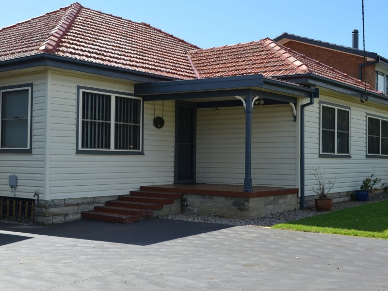 17 Killarney Street, Killarney Vale NSW 2261
