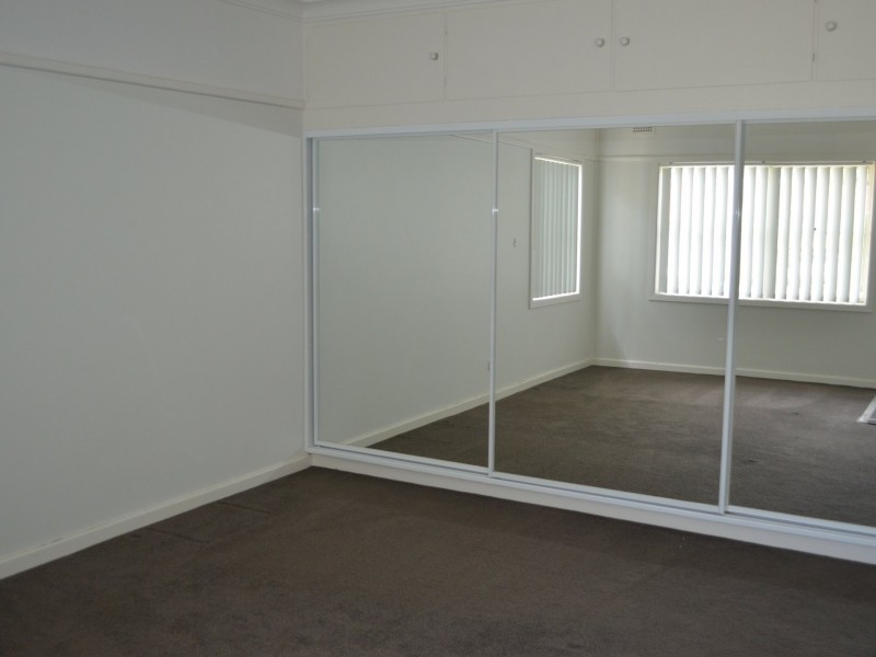 17 Killarney Street, Killarney Vale NSW 2261