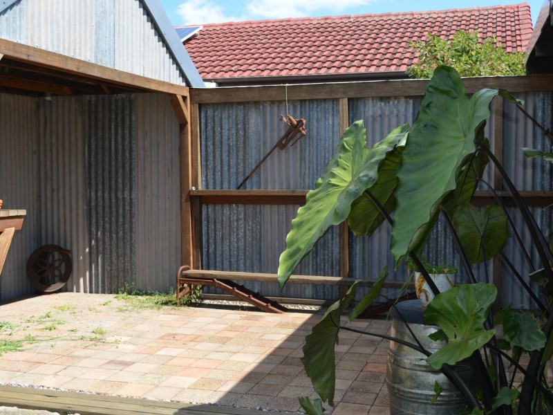 17 Killarney Street, Killarney Vale NSW 2261
