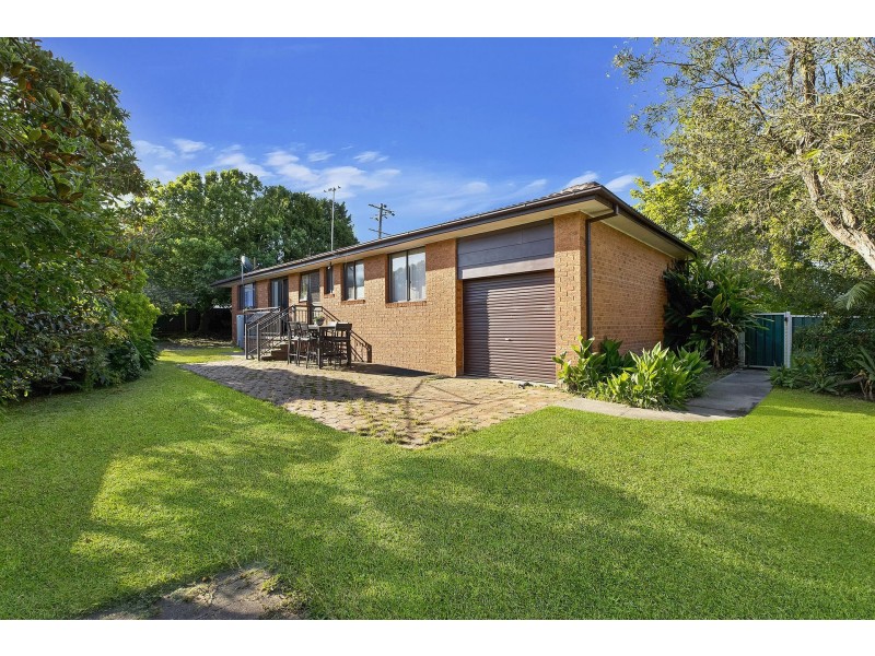 19 Sierra Avenue, Bateau Bay NSW 2261
