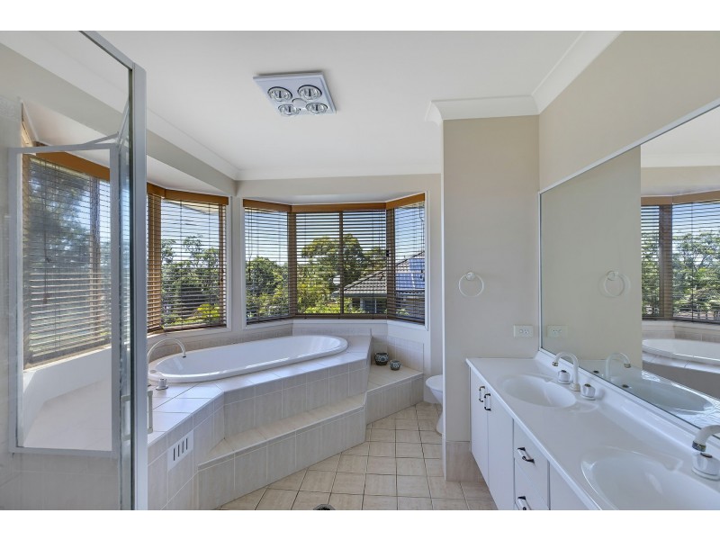 2 Holland Place, Tumbi Umbi NSW 2261